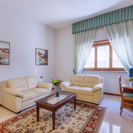 Astura Palace Hotel Неттуно Экстерьер фото