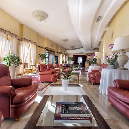 Astura Palace Hotel Неттуно Экстерьер фото