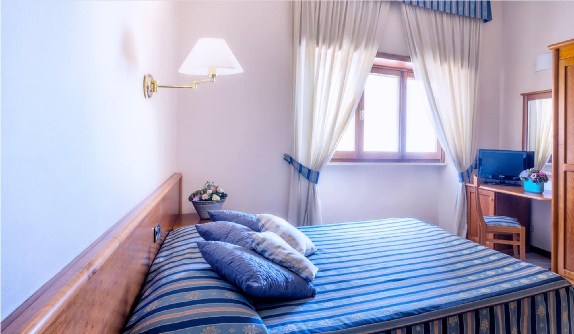 Astura Palace Hotel Неттуно Экстерьер фото