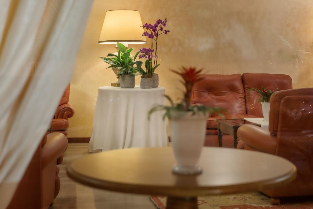 Astura Palace Hotel Неттуно Экстерьер фото
