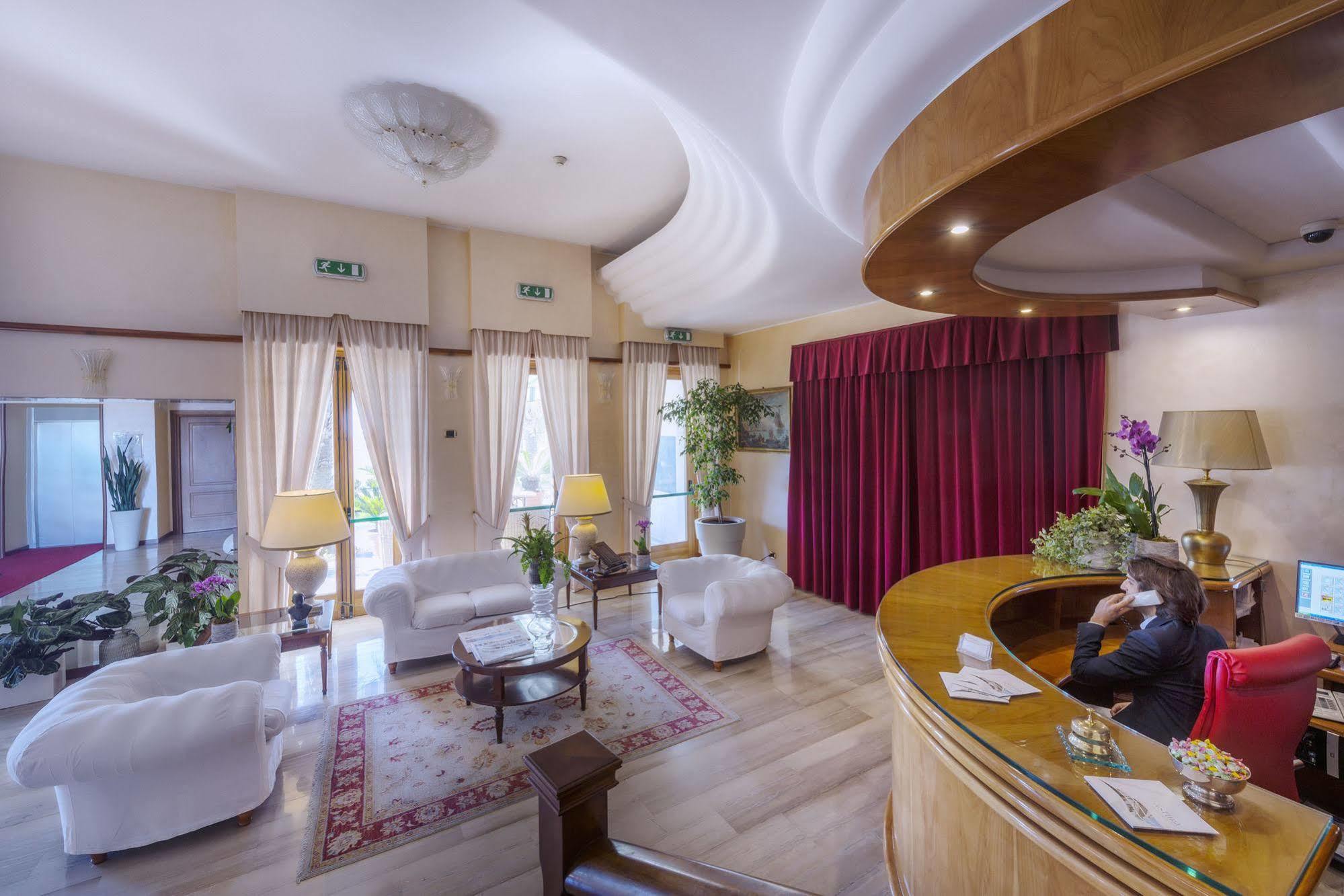Astura Palace Hotel Неттуно Экстерьер фото