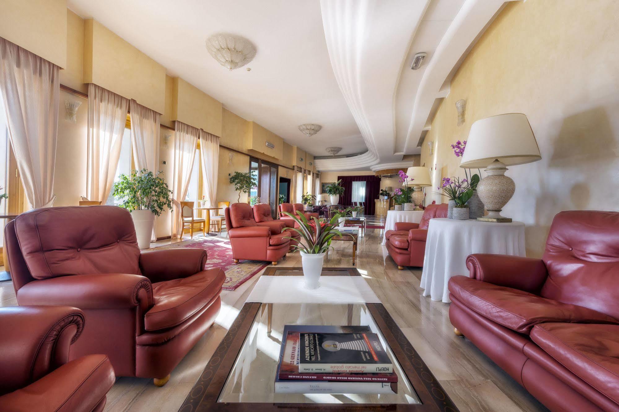 Astura Palace Hotel Неттуно Экстерьер фото