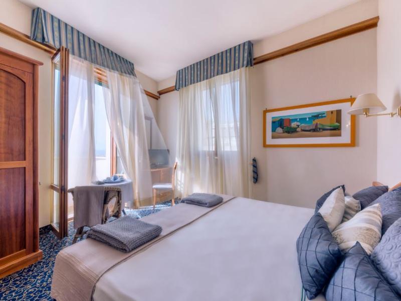 Astura Palace Hotel Неттуно Экстерьер фото